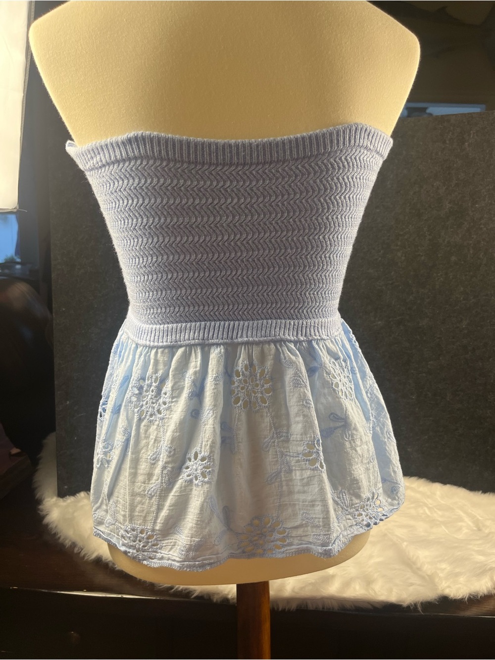 SHEIN Light Blue Strapless Knot Twist Peplum Crop Top - Picture 4 of 4
